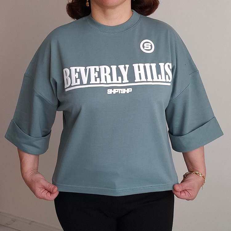 تیشرت زنانه نخ پنبه باکسی طرح Beverly Hills رنگ فیلی مناسب تا سایز 46