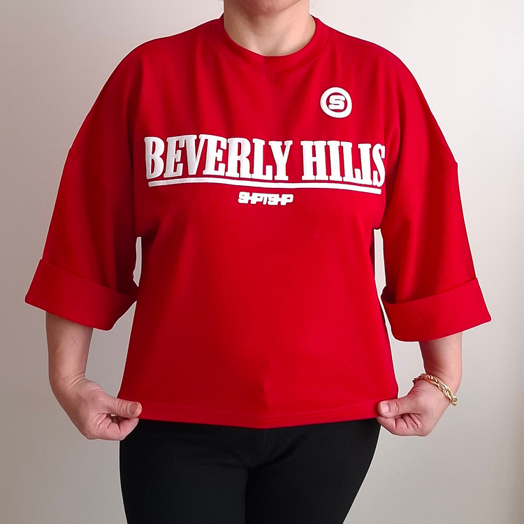 تیشرت زنانه نخ پنبه باکسی طرح Beverly Hills رنگ قرمز مناسب تا سایز 46